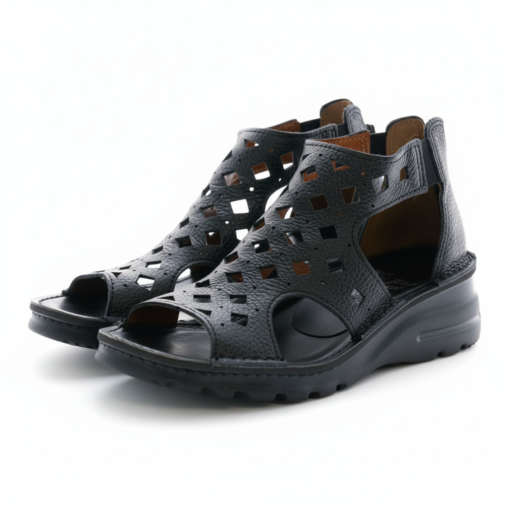 外反母趾/旅行に最適 ダイヤパンチブーツサンダル【0105】