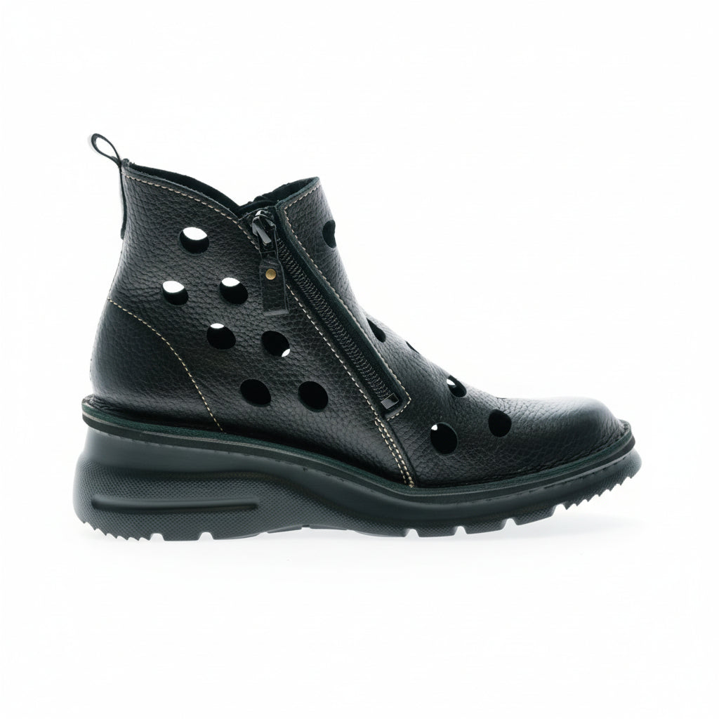 疲れにくい／幅広甲高　パンチングサマーブーツ【0032】