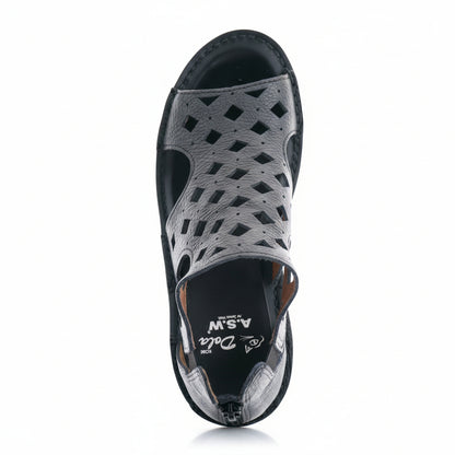 0105 ダイヤパンチブーツサンダル 外反母趾／旅行に最適