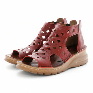 外反母趾／旅行に最適　ダイヤパンチブーツサンダル【0105】