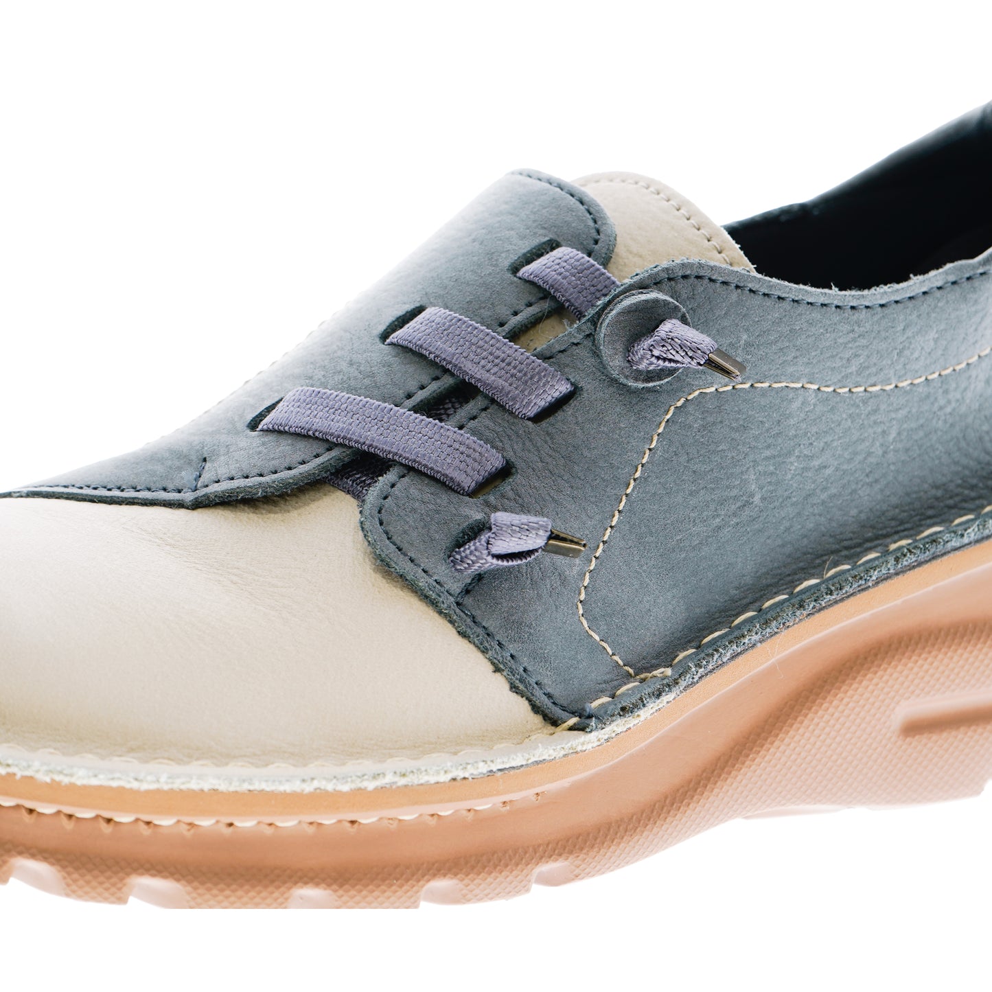 毎日のお出掛けに／幅広甲高　バイカラーコンフォートシューズ【0118】