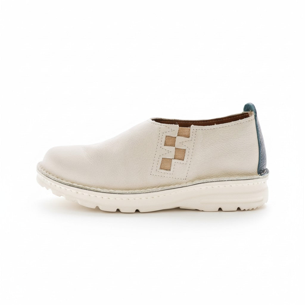 外反母趾／毎日の普段履きに 軽やか上品スリッポン【7217PX】